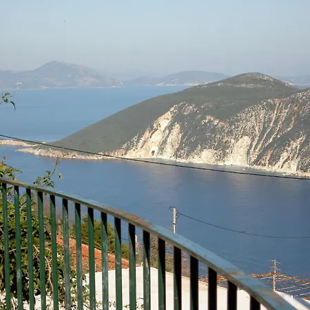 Holiday home Fassoulou's Exogi